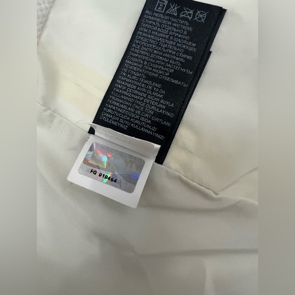 The North Face Women's Jacket Size S in Bone - Picture 7 of 9